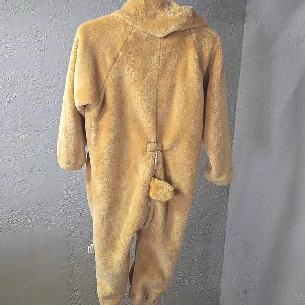 unbranded reposhing this